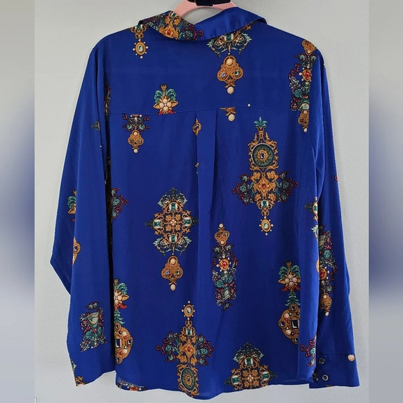 Motto Fashions Blue Orante Status Print Chiffon Button Down Size 16 - Picture 4 of 5